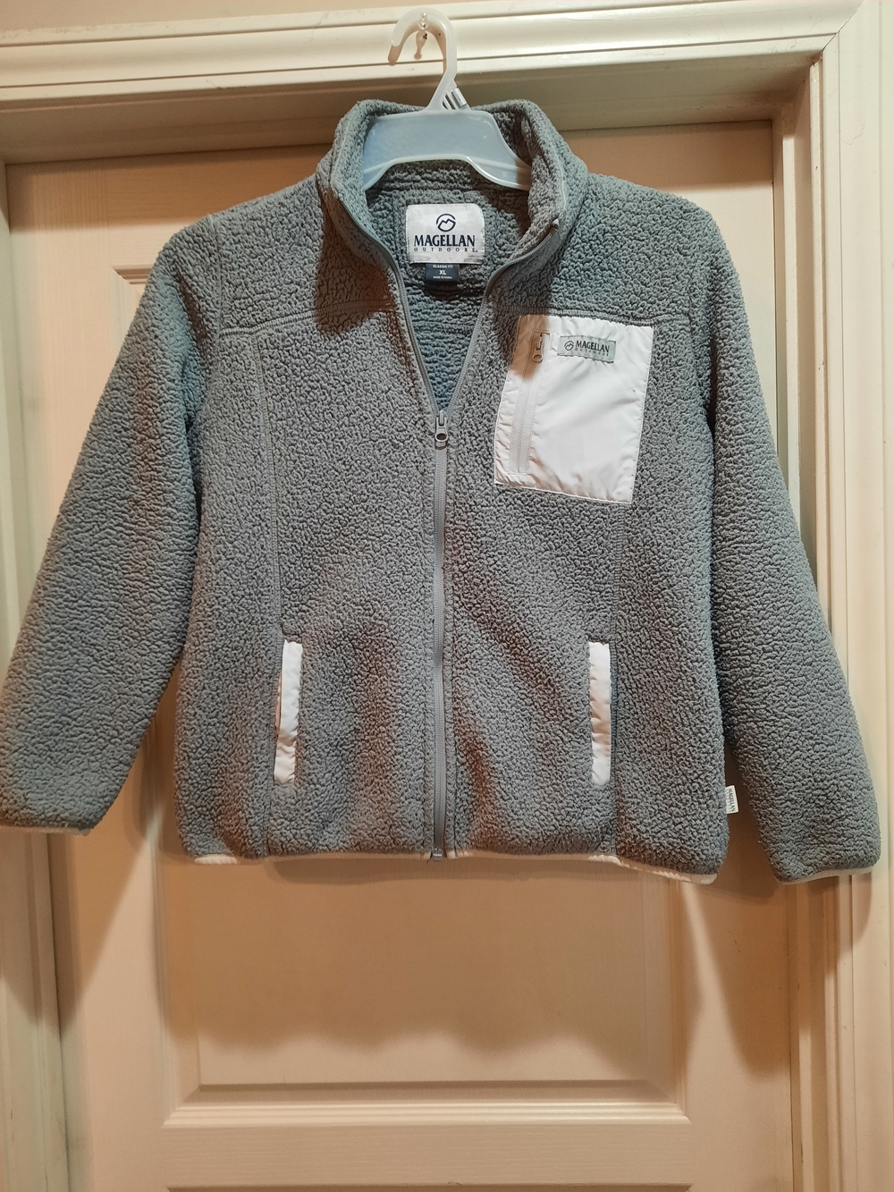 Magellan Outdoors Kids Light Gray Sherpa Puffer Jacket with White Pocket Panels